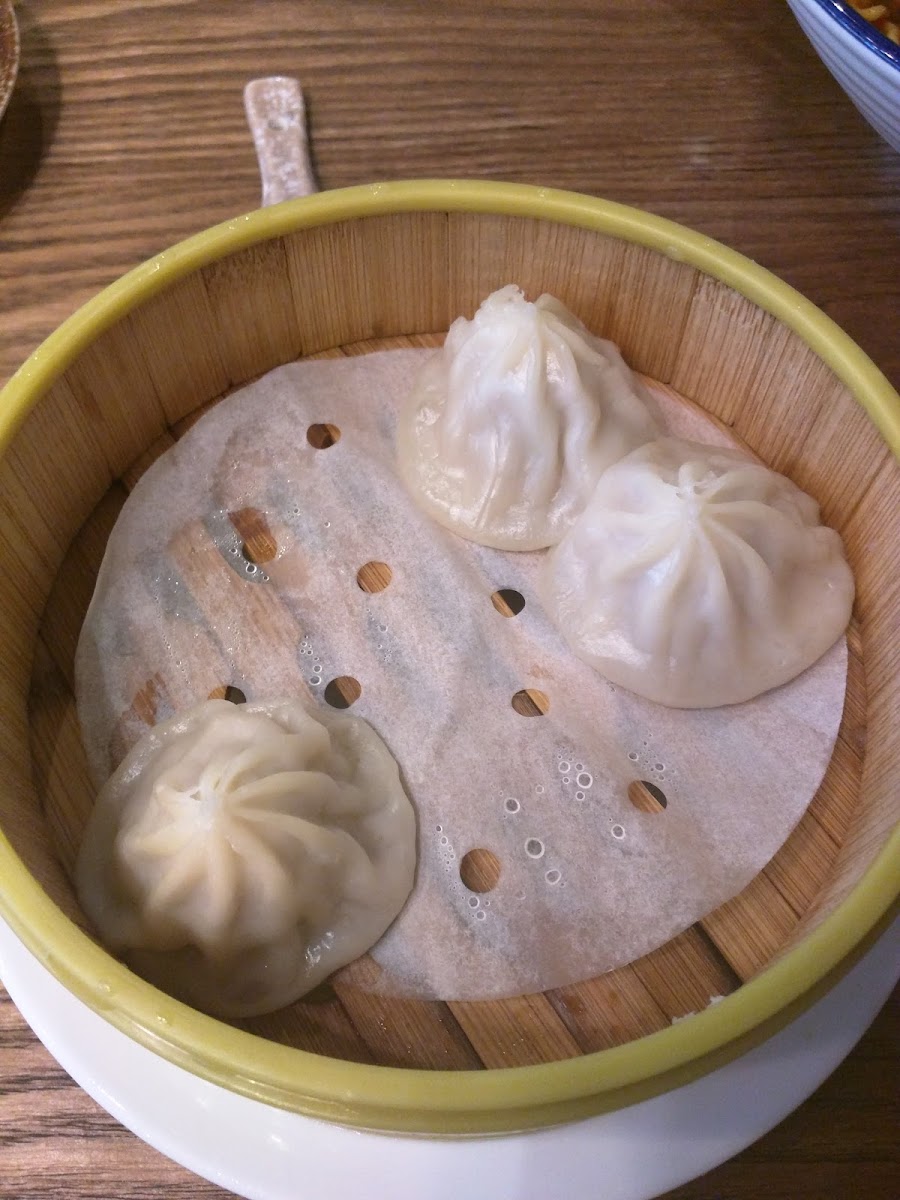 Mr. Wu Dumpling Bar 中山私房菜 Photo 5