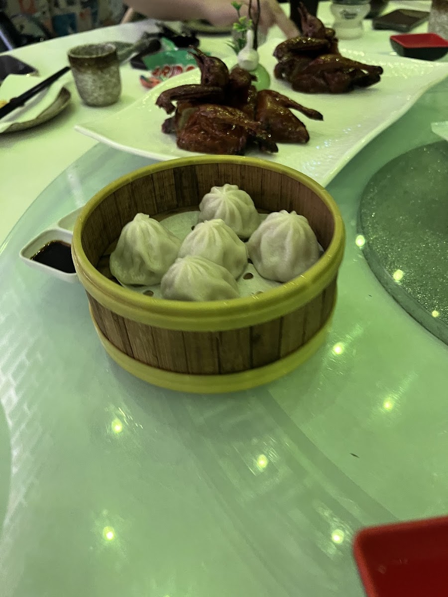 Mr. Wu Dumpling Bar 中山私房菜 Photo 9